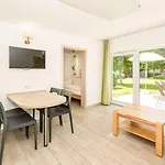 Holiday home Bungis,de - 28 Ferienhaeuser Am Grimnitzsee G7 *