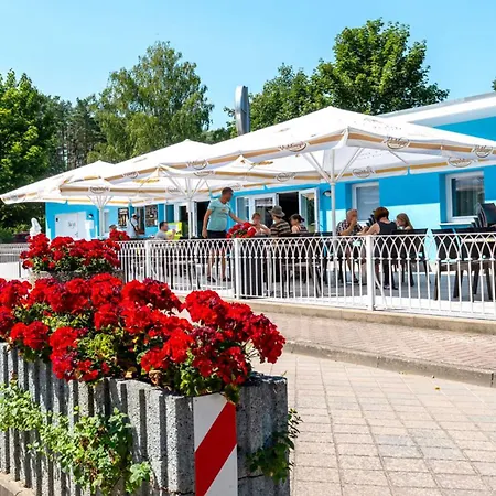 Holiday home Bungis,de - 28 Ferienhaeuser Am Grimnitzsee G7 *